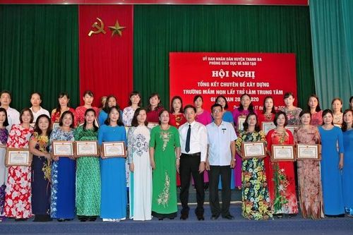 Thanh Ba (Phú Thọ) : 100% trường mầm non 'Xây dựng trường mầm non lấy trẻ làm trung tâm'