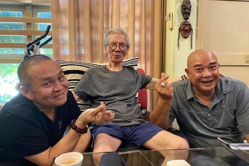 Tài tử Lê Tuấn Anh bị chê 'xuống dốc không phanh' khi hội ngộ Xuân Hinh