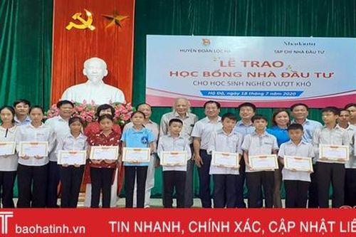 Trao 60 suất học bổng cho học sinh nghèo vượt khó ở Lộc Hà