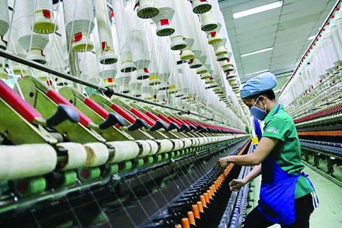 Doanh nghiệp 'thiếu máu' vì tồn kho: Tăng sức cầu nội địa
