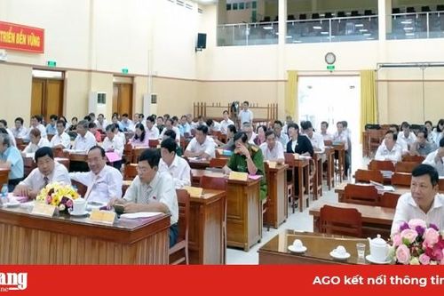 Tân Châu tiến hành kỳ họp HĐND lần thứ XIII, khóa VI, nhiệm kỳ 2016 – 2020