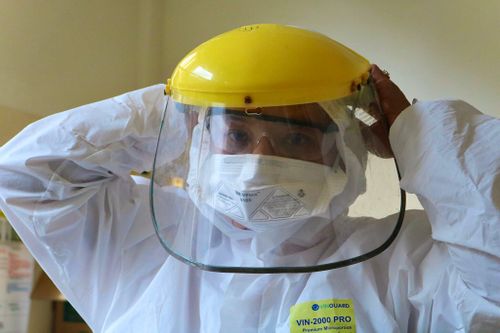 21 người Trung Quốc nhập cảnh trái phép âm tính với SARS-CoV-2
