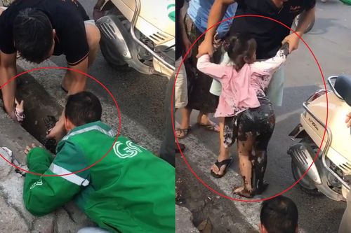 Cứu bé gái rơi xuống cống ở Hà Nội