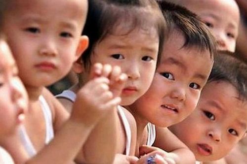 Việt Nam thiếu hụt 40.800 bé gái sơ sinh mỗi năm vì định kiến giới