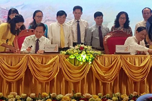 Phát hành bộ tem bưu chính 'Chiến thắng Bạch Đằng 1288'