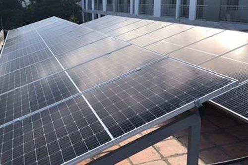 Đà Nẵng nhân rộng mô hình điện năng lượng mặt trời áp mái tại các trụ sở công
