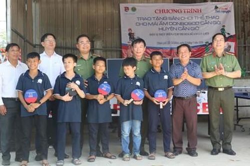Tặng sân chơi thể thao cho các em nhỏ Mái ấm Don Bosco Cần Giờ