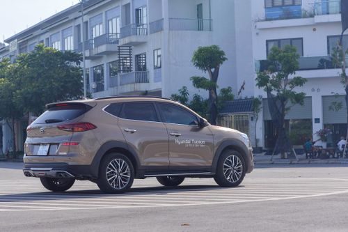 Vì sao Hyundai Tucson 2020 'làm mưa làm gió' thị trường Việt?