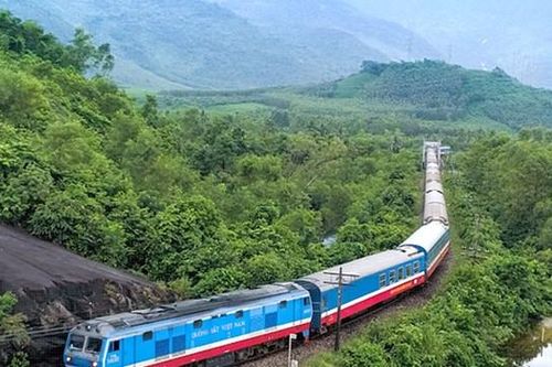 Đường sắt tăng chuyến tàu du lịch