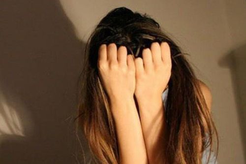 Tung trinh sát tìm 3 kẻ hiếp dâm ni cô