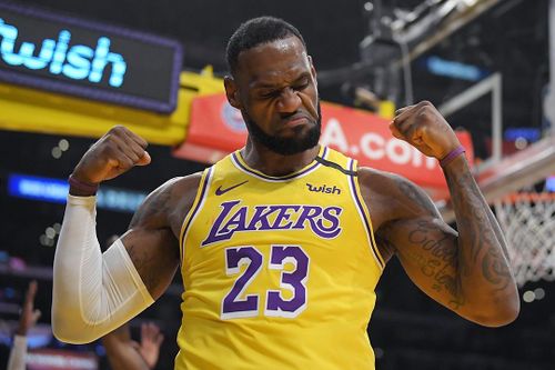 'Tôi tin LeBron James nên là cầu thủ hay nhất năm'