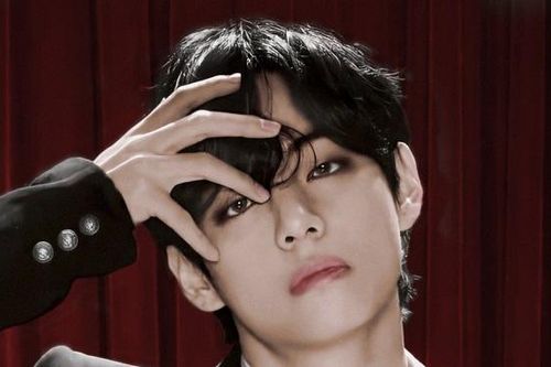Nghe hit 'Sweet Night' của V BTS đang 'phá đảo' iTunes tại 109 quốc gia trên thế giới