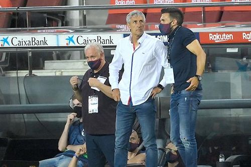 Barca: Mớ hỗn độn quanh chiếc ghế HLV