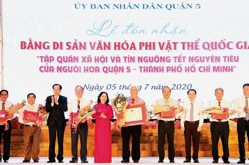Chú trọng nâng cao chất lượng cuộc sống của nhân dân