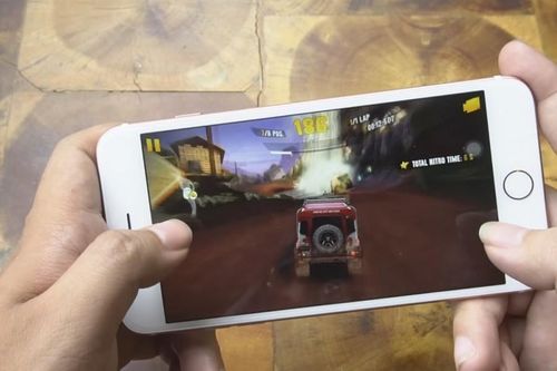Hầu bao chỉ có 10 triệu đồng thì mua smartphone gì để chơi game mobile?