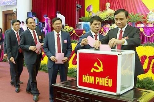 Không để lọt vào cấp ủy những người không bảo đảm tiêu chuẩn