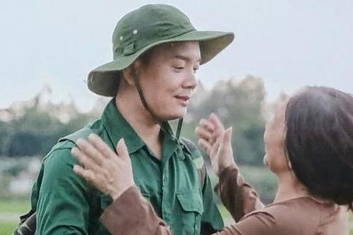 'Mãi vẹn nguyên'- nén tâm nhang gửi các anh hùng liệt sĩ