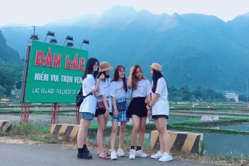 Bản Lác Mai Châu - Địa điểm cực 'chill' hút giới trẻ hè này