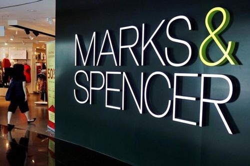 Marks & Spencer có kế hoạch cắt giảm hàng trăm việc làm