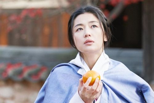 'Mợ chảnh' Jeon Ji Hyun đóng 'Kingdom - Truyện chưa kể': Nội dung, tuyến nhân vật hoàn toàn mới!