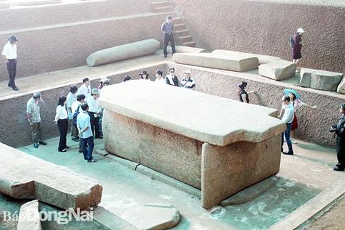 Còn nhiều khó khăn trong tu bổ di tích