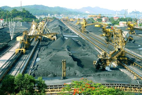 TKV phấn đấu tiêu thụ 10 triệu tấn than trong quý III/2020