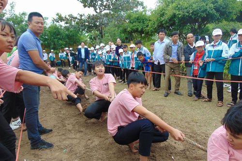 Giáo dục Giao Thủy: Vững vàng thành tích tập thể lao động xuất sắc