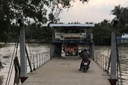 Tìm thấy thi thể học sinh đuối nước gần bến đò