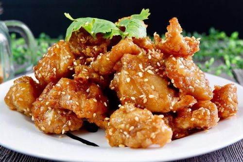 Thịt gà sốt xì dầu, mật ong bằng nồi chiên không dầu