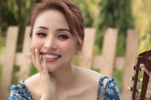 Vân Hugo chia sẻ khoảnh khắc bên bạn trai