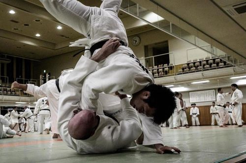 Võ sư Nhật Bản 75 tuổi dạy Judo cho hơn 100.000 người