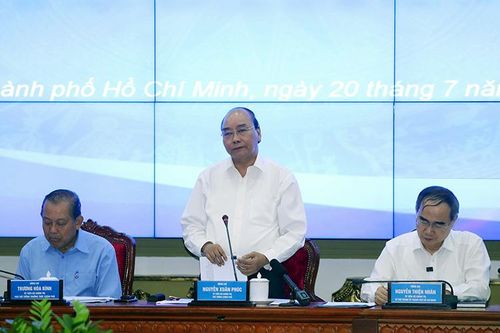 Thủ tướng Chính phủ Nguyễn Xuân Phúc làm việc tại TP Hồ Chí Minh
