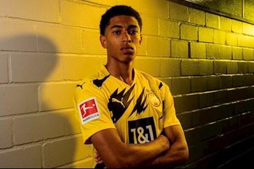 Quỷ đỏ đã bị giáng một đòn mạnh khi Dortmund tuyên bố chính thức sở hữu Jude Bellingham