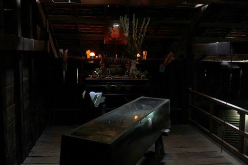 Bí ẩn xác chết 50 năm không phân hủy ở An Giang
