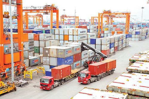 Siết chặt tạm nhập tái xuất và kho ngoại quan để chống buôn lậu