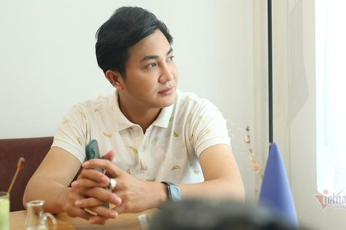 Cha đẻ bỏ rơi, từ lớp 7 MC Nguyên Bảo đã phải mưu sinh