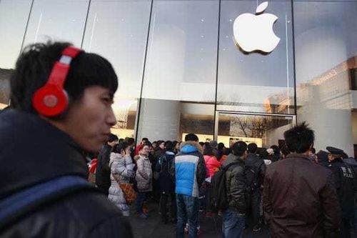 Thoát vụ 15 tỷ USD, Apple đối mặt án phạt 26 tỷ USD