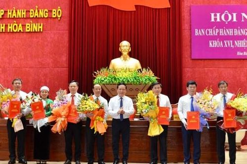 Ban Bí thư chỉ định hàng loạt nhân sự mới