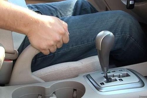 Những kiểu dùng xe 'như phá' khiến ô tô nhanh xuống cấp