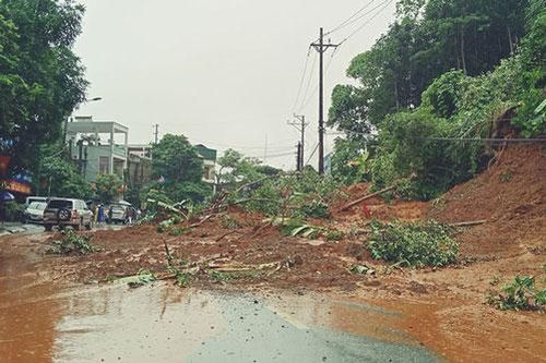 Mưa lớn kéo dài hết ngày 22/7, nguy cơ lũ quét, sạt lở đất rất cao ở vùng núi