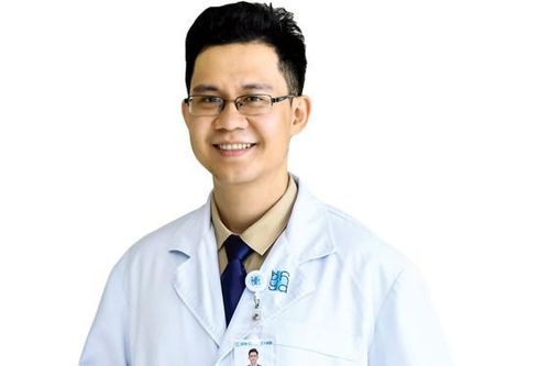 Cẩn trọng viêm da do kiến ba khoang