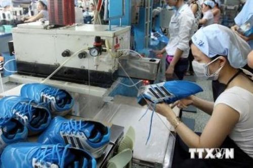 Campuchia đón đầu tư mới vào ngành giày dép trong mùa dịch COVID-19