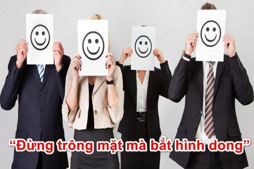 Trông mặt bắt hình dong?
