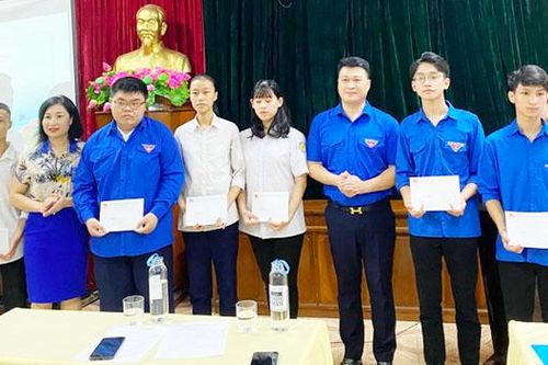 Ra quân 'Tiếp sức mùa thi' và chiến dịch tình nguyện 'Hoa phượng đỏ' năm 2020