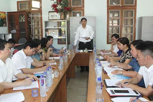 Đồng chí Bí thư tỉnh ủy kiểm tra công tác chuẩn bị kỳ thi tốt nghiệp THPT năm 2020 tại huyện Sông Mã