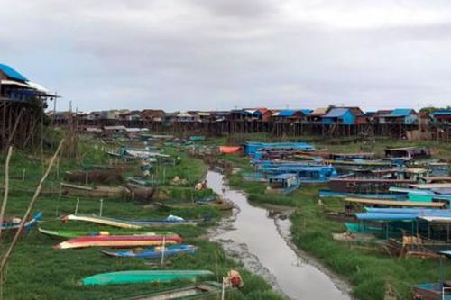 Khu vực hồ Tonle Sap cạn trơ vì các đập thủy điện: Ngư dân 'kêu trời'