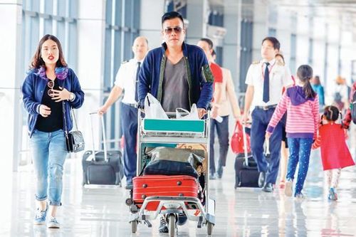 Khách có vé nhưng không được lên máy bay do hãng bán quá số ghế