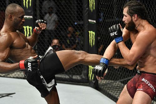 Những khoảnh khắc ấn tượng của UFC 251