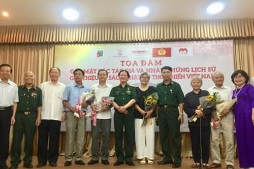 Tọa đàm giới thiệu giá trị bộ sách 'Nhật ký thời chiến Việt Nam'