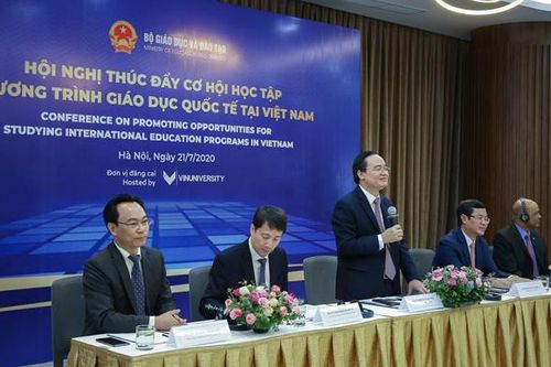 Nhiều cơ hội học tập chương trình quốc tế tại Việt Nam